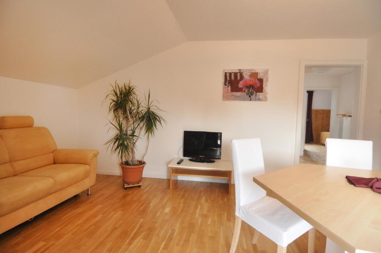 Melaniesguesthouse 4 Zimmerwohnung Caldaro Extérieur photo