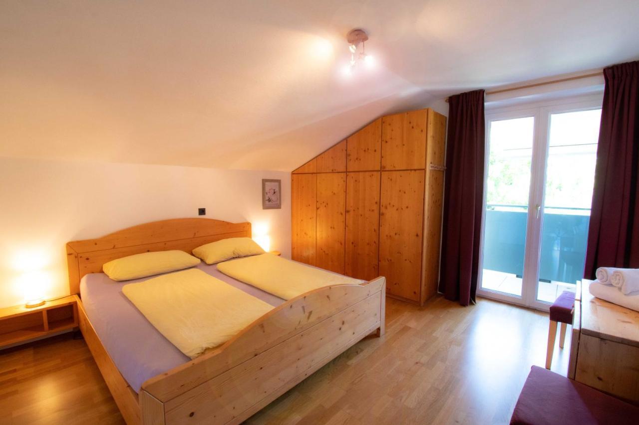 Melaniesguesthouse 4 Zimmerwohnung Caldaro Extérieur photo